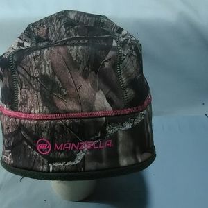 Manzella Womens Camo Pink Beanie